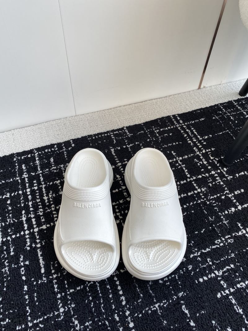 Balenciaga Slippers